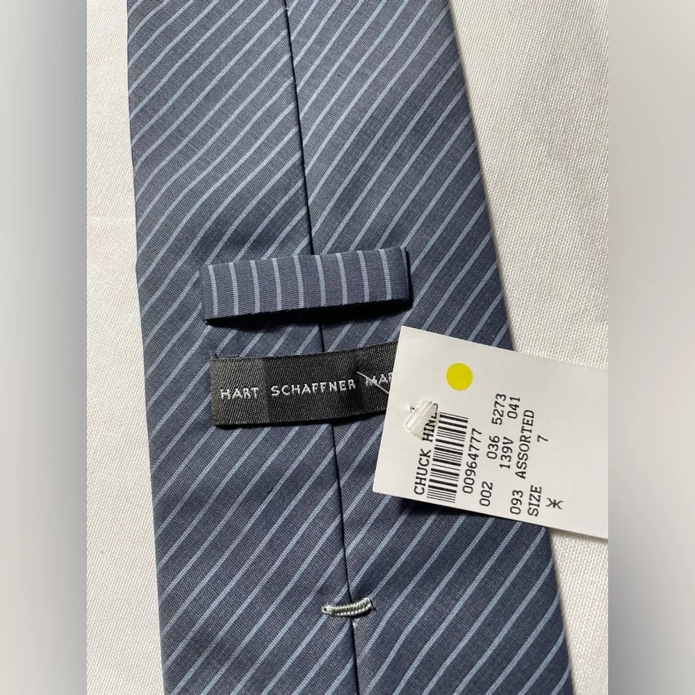 NWT Hart Schaffner Marx Striped Silk Neck tie * Has Pinhole*